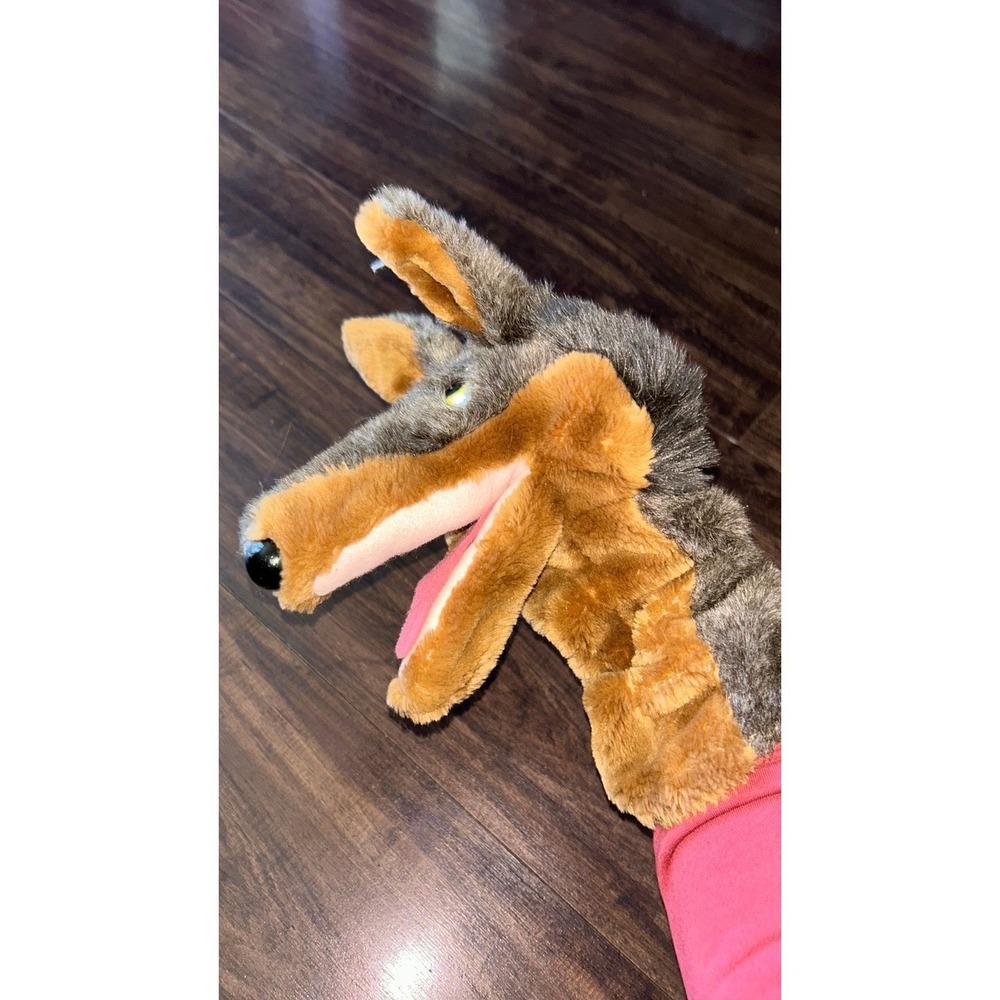 1983 big bad wolf puppet